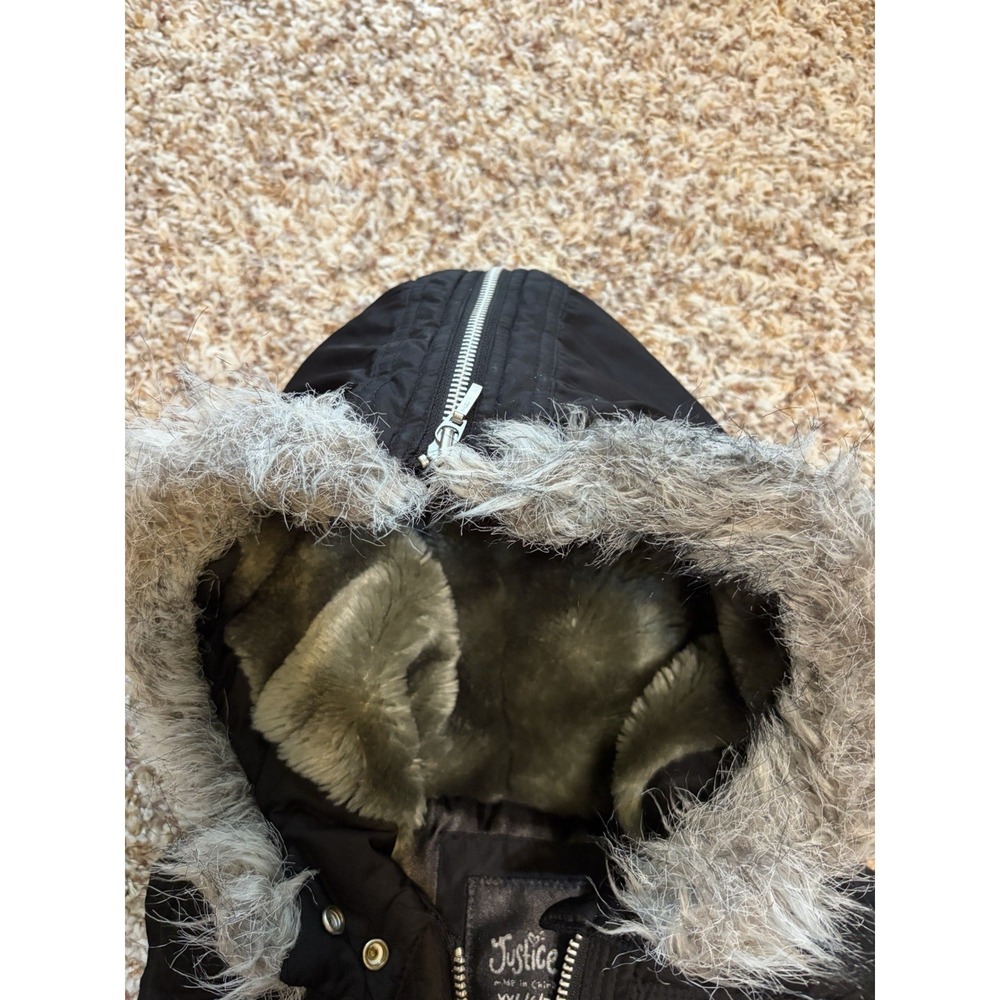 JUSTICE Girls 6 7 Faux Fur Hooded Puffer Vest Black - Picture 4 of 5